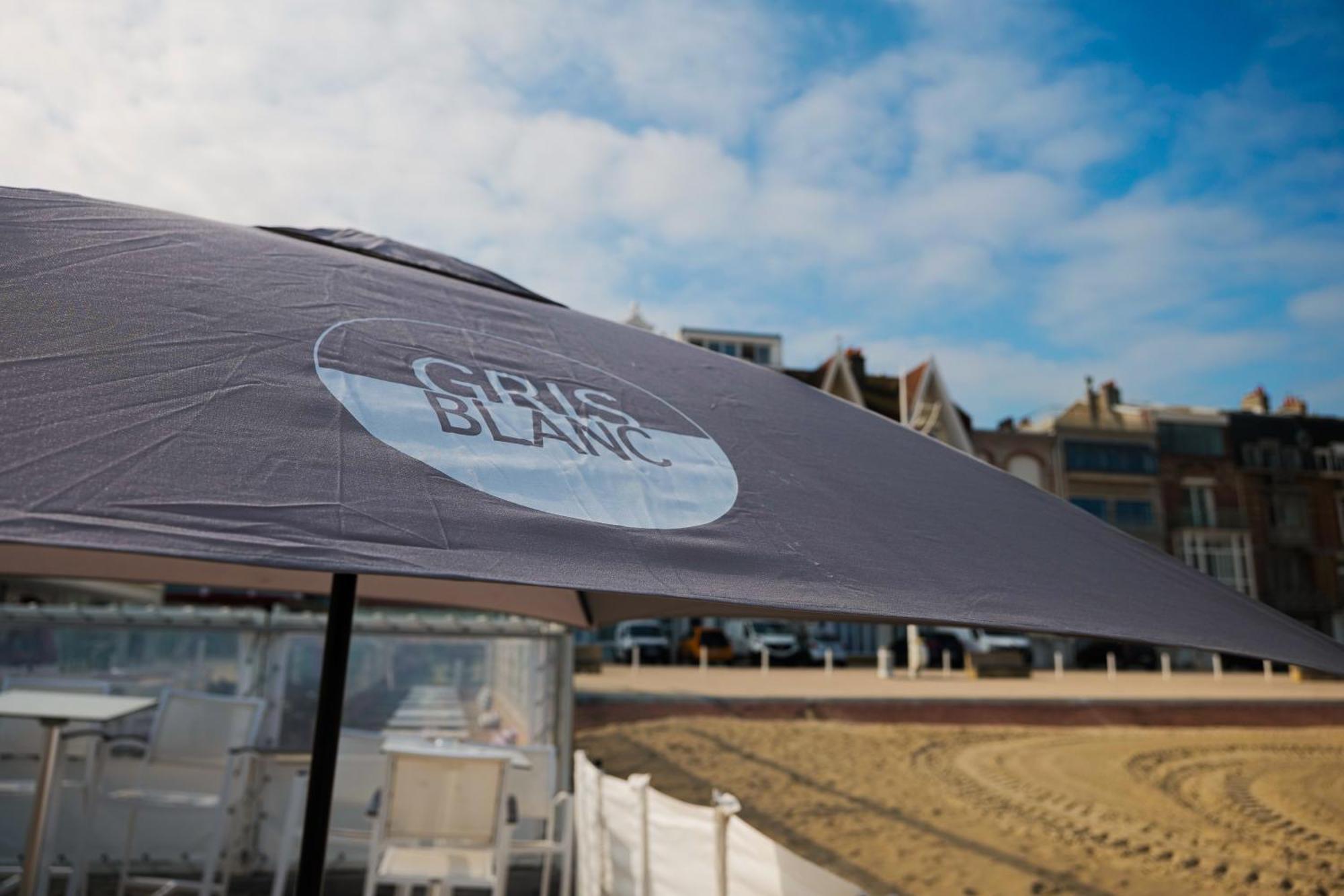 Dunkirk Hotel Merveilleux Cote Mer מראה חיצוני תמונה